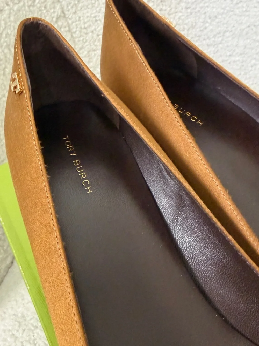 Tory Burch Chic Brown Satin Pointed-Toe Pumps 10